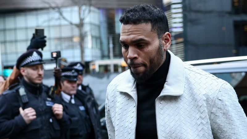 Chris Brown in UK court ahead of October assault trial